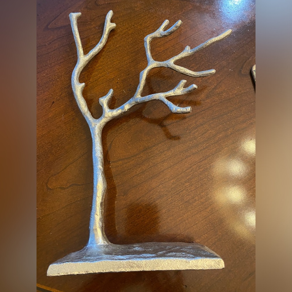 Threshold Jewelry Tree